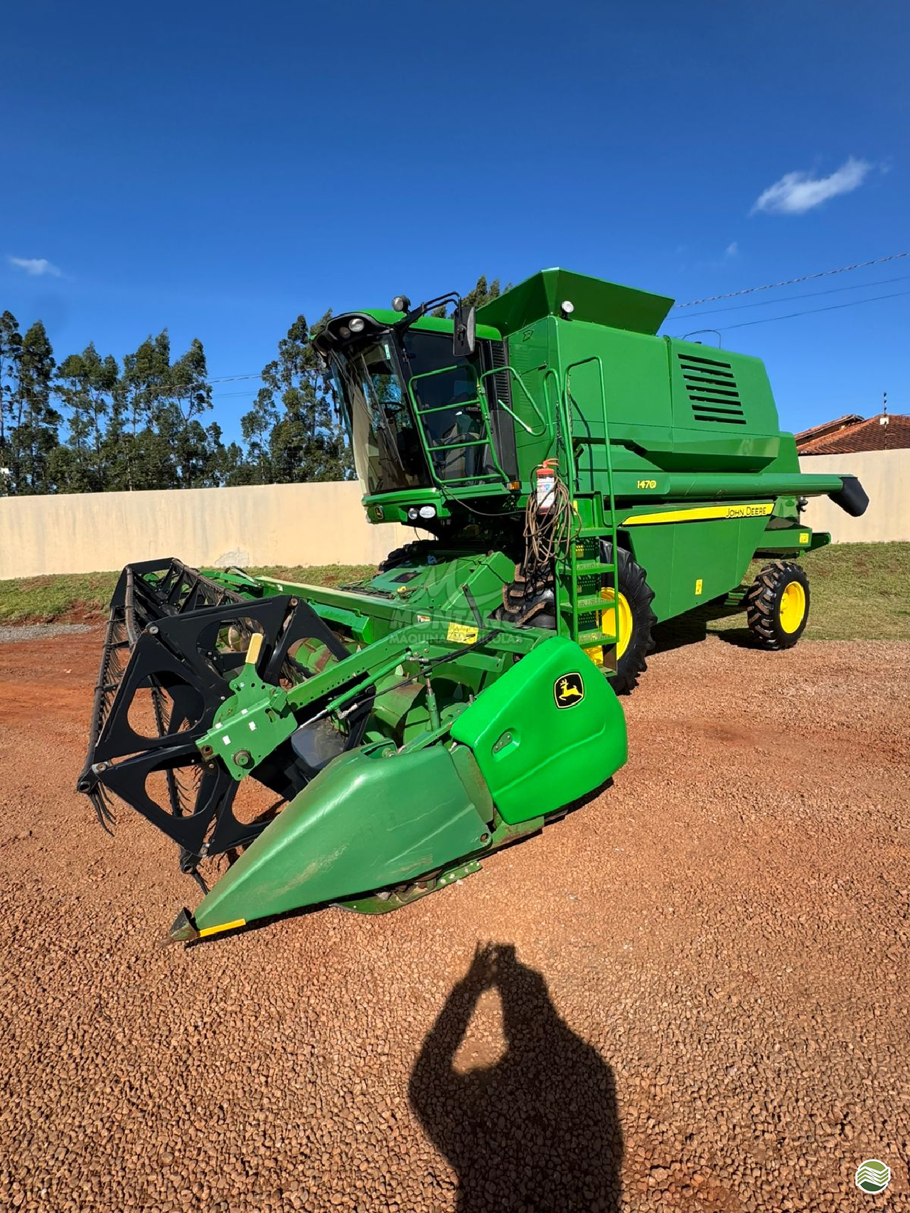 COLHEITADEIRA JOHN DEERE JOHN DEERE 1470 Montano Máquinas Agrícolas LAGOA VERMELHA RIO GRANDE DO SUL RS